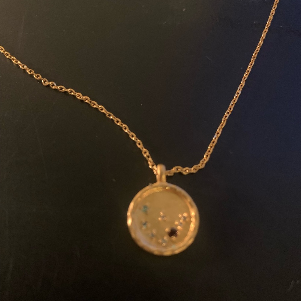 Satya Jewelry Gold Zodiac Constellation Capricorn GarnetBirthstone Necklace